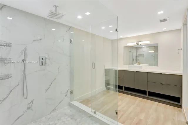 $1,795,000 | 1121 Crandon Boulevard, Unit E708, Key Biscayne, FL 33149