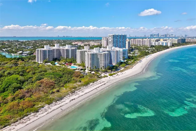 $1,795,000 | 1121 Crandon Boulevard, Unit E708, Key Biscayne, FL 33149