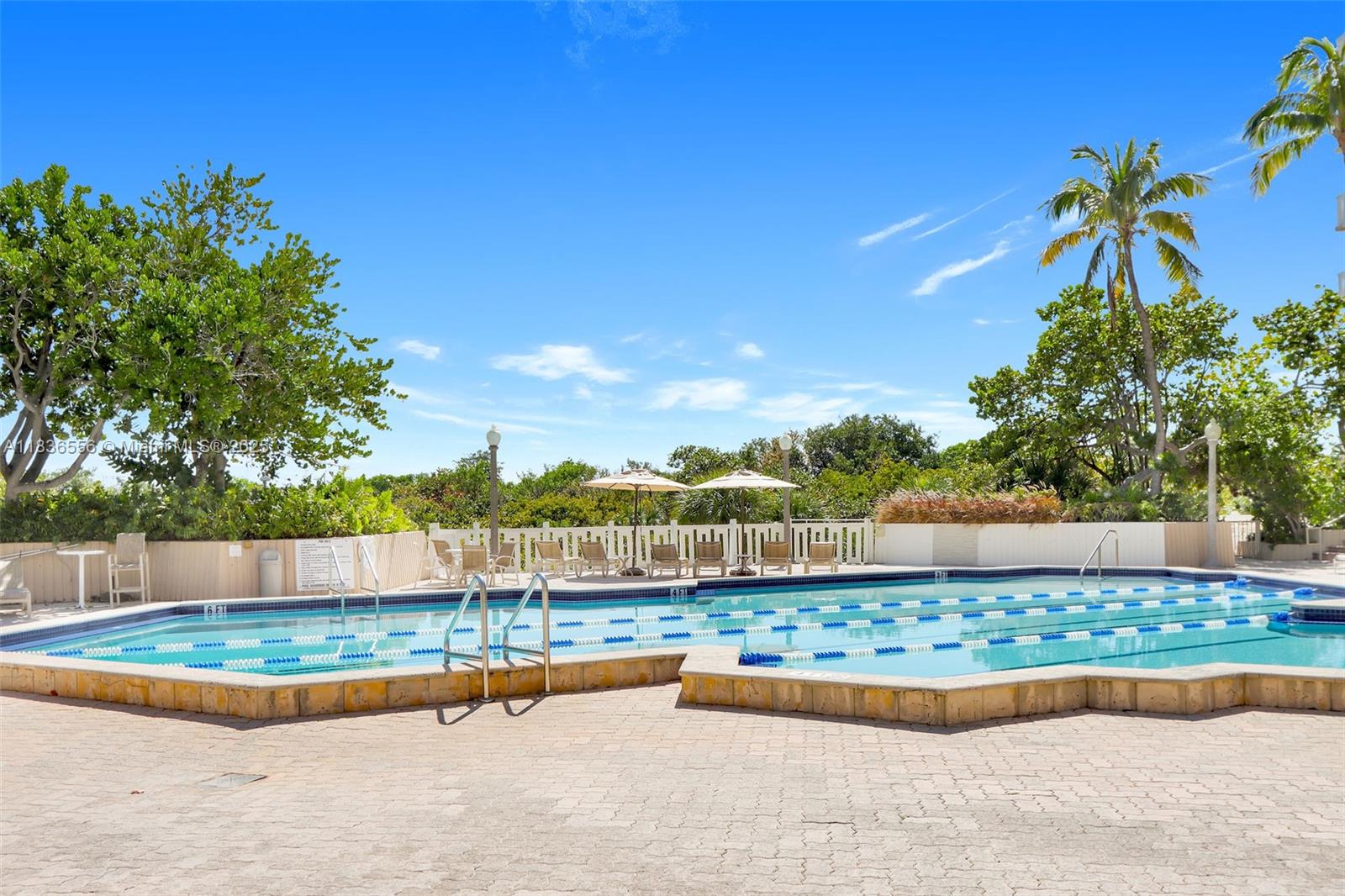 1121 Crandon Boulevard, Unit E708 Key Biscayne, FL 33149 - Photo 27 of 36