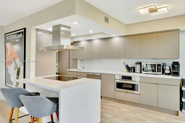 $1,795,000 | 1121 Crandon Boulevard, Unit E708, Key Biscayne, FL 33149