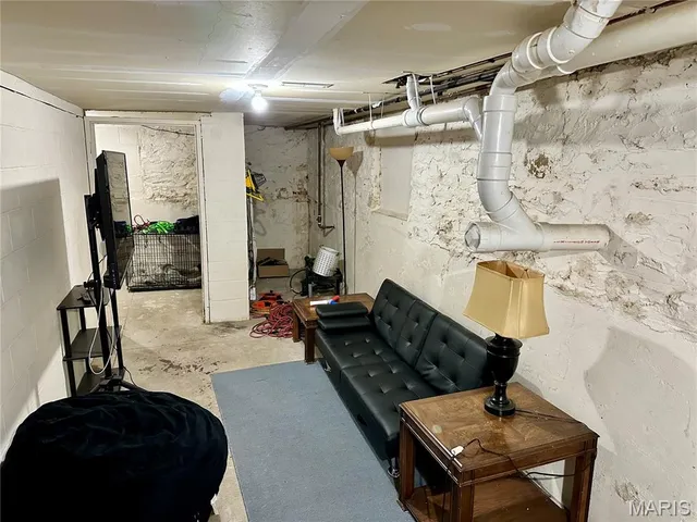 $1,795 | 202 West Delmar Avenue, Unit B, Godfrey, IL 62035