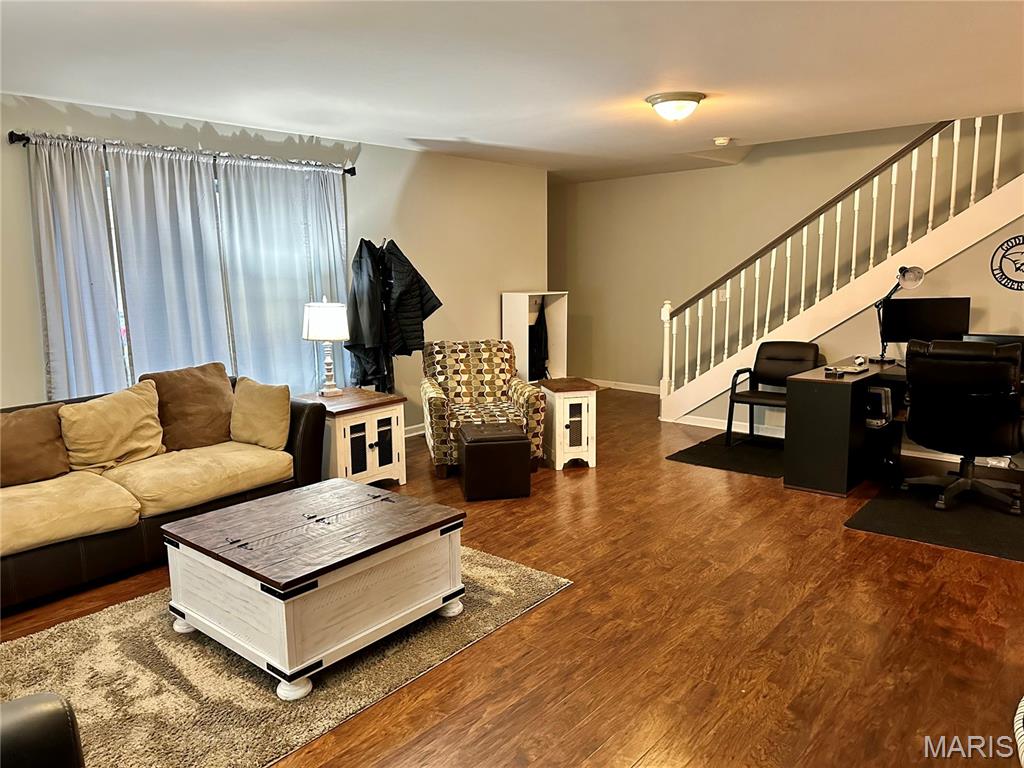 202 West Delmar Avenue, Unit B Godfrey, IL 62035 - Photo 5 of 31