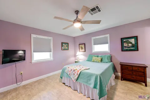 $719,000 | 1890 Highway 1, Grand Isle, LA 70358