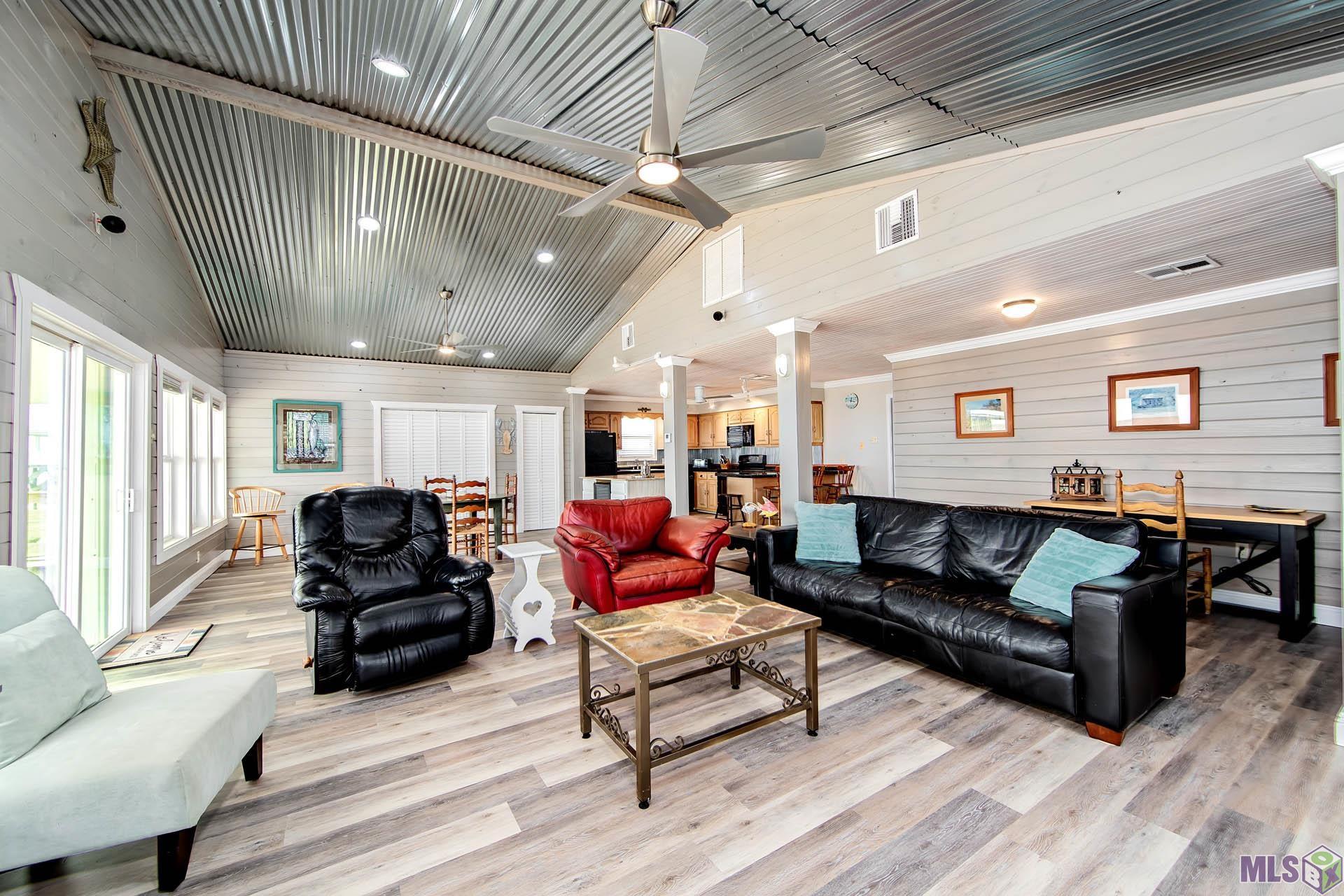 1890 Highway 1 Grand Isle, LA 70358 - Photo 6 of 20