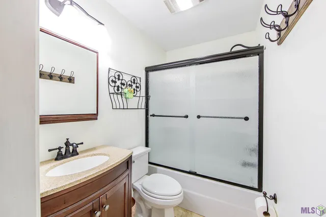 $719,000 | 1890 Highway 1, Grand Isle, LA 70358