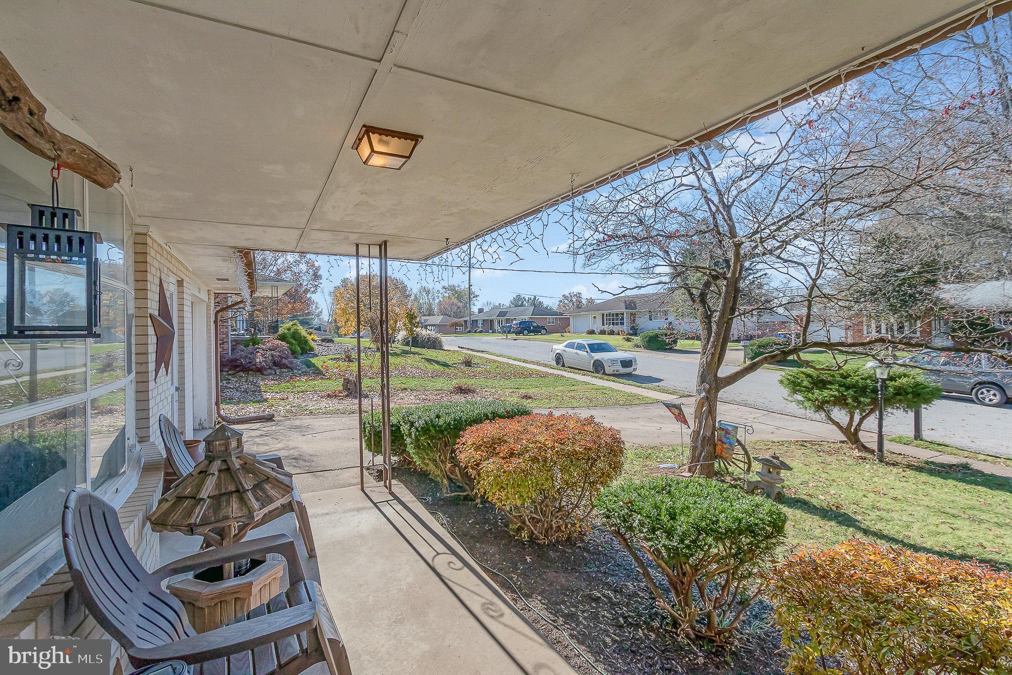 2339 Redwood Road York, PA 17408 - Photo 4 of 25