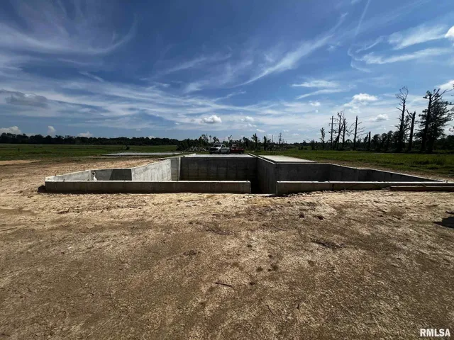 $95,000 | 5962 Wards Mill Road, Marion, IL 62959