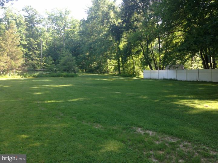 277 Edgebrook Road Hamilton, NJ 08691 - Photo 12 of 13
