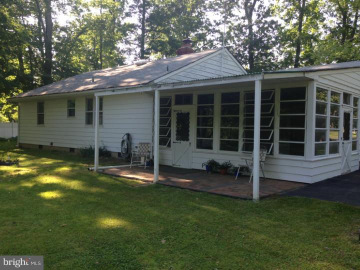 277 Edgebrook Road Hamilton, NJ 08691 - Photo 9 of 13
