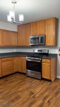 $3,200 | 1709 Lawrence Street, Rahway, NJ 07065