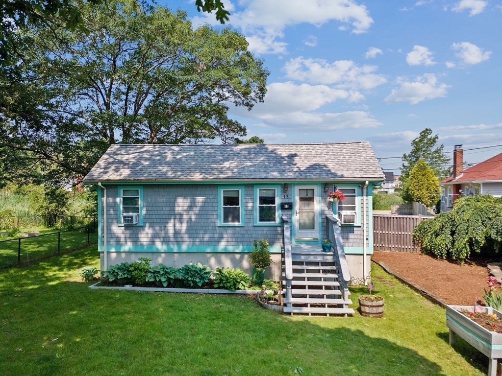 13 Elcott Road Quincy, MA 02169 - Photo 1 of 41 Gallery Image 1