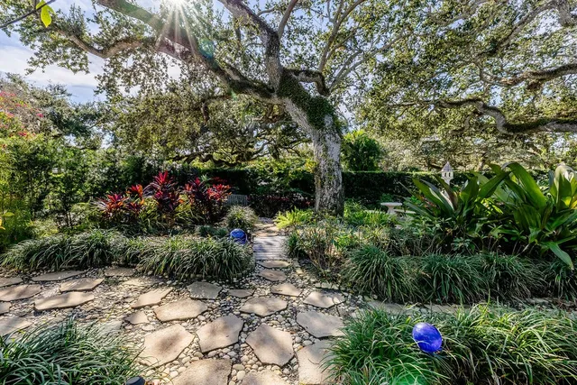 $1,999,000 | 416 Conn Way, Vero Beach, FL 32963