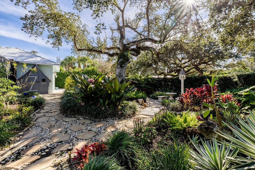 416 Conn Way Vero Beach, FL 32963 - Photo 33 of 35