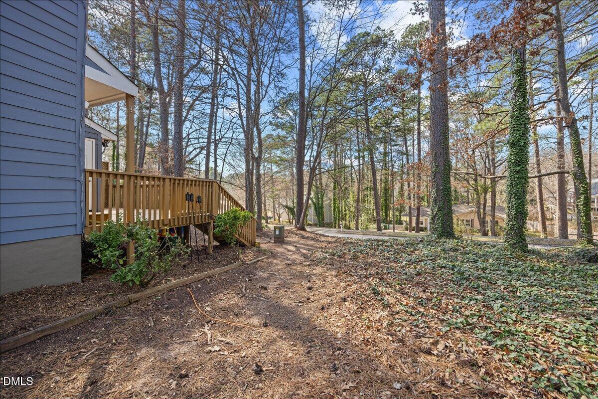 5725 Pool Side Drive Raleigh, NC 27612 - Photo 3 of 23 26-2A1A8898