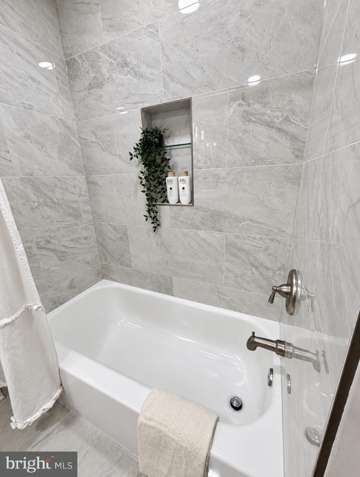 11550 Ivy Bush Court Reston, VA 20191 - Photo 15 of 30 Gallery Image 15