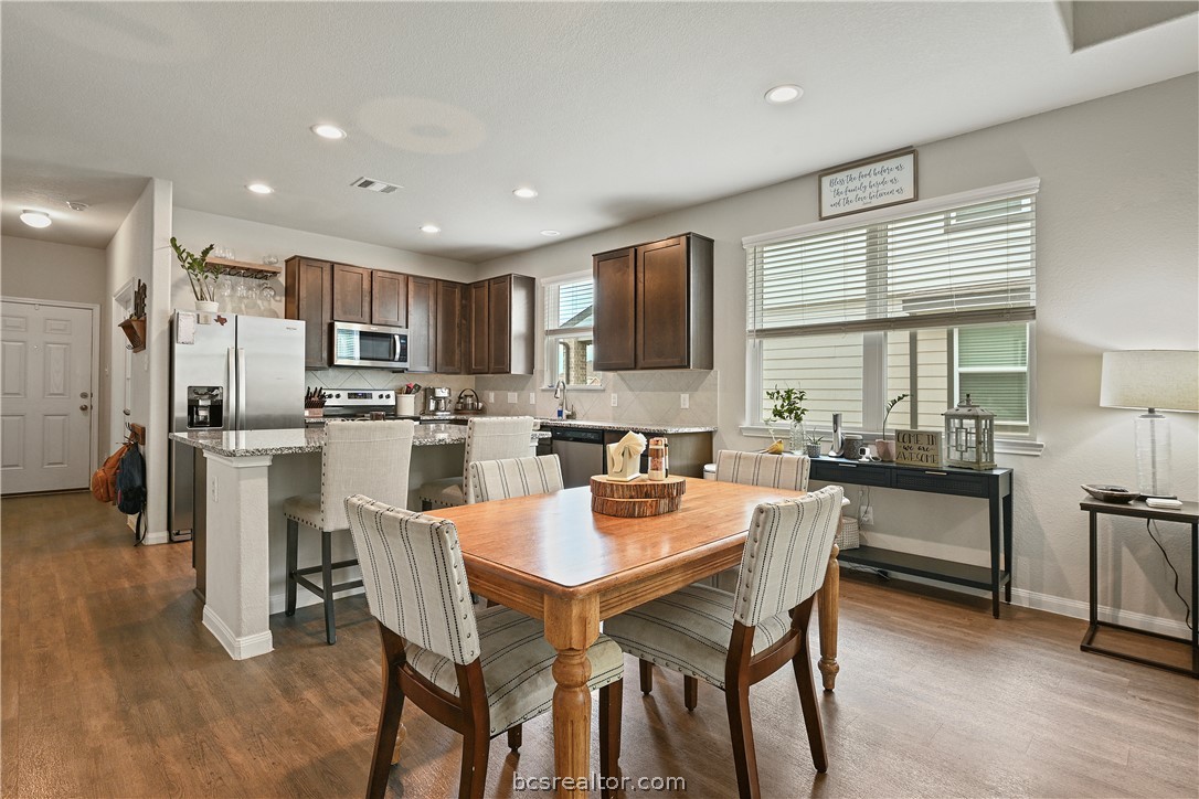 5741 Cerrillos Drive Bryan, TX 77807 - Photo 7 of 25 Dining Area