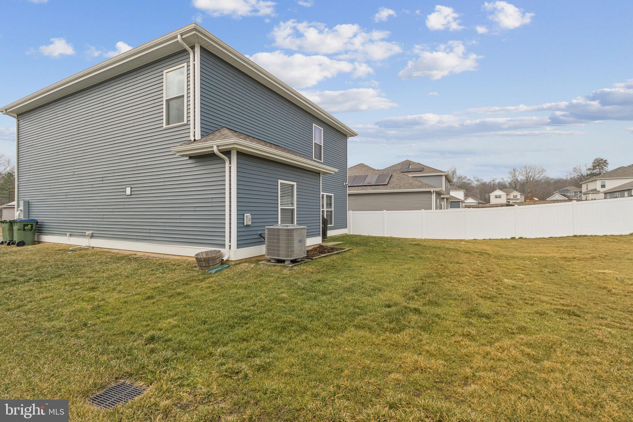 17063 Rollins Road Bowling Green, VA 22427 - Photo 37 of 40 a view of an ocean view