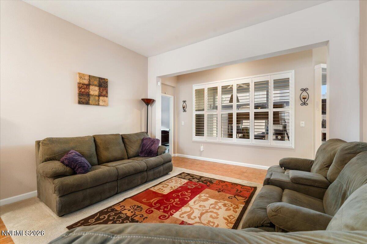 1445 Gold Cliff Court Reno, NV 89521 - Photo 4 of 33 Living Room