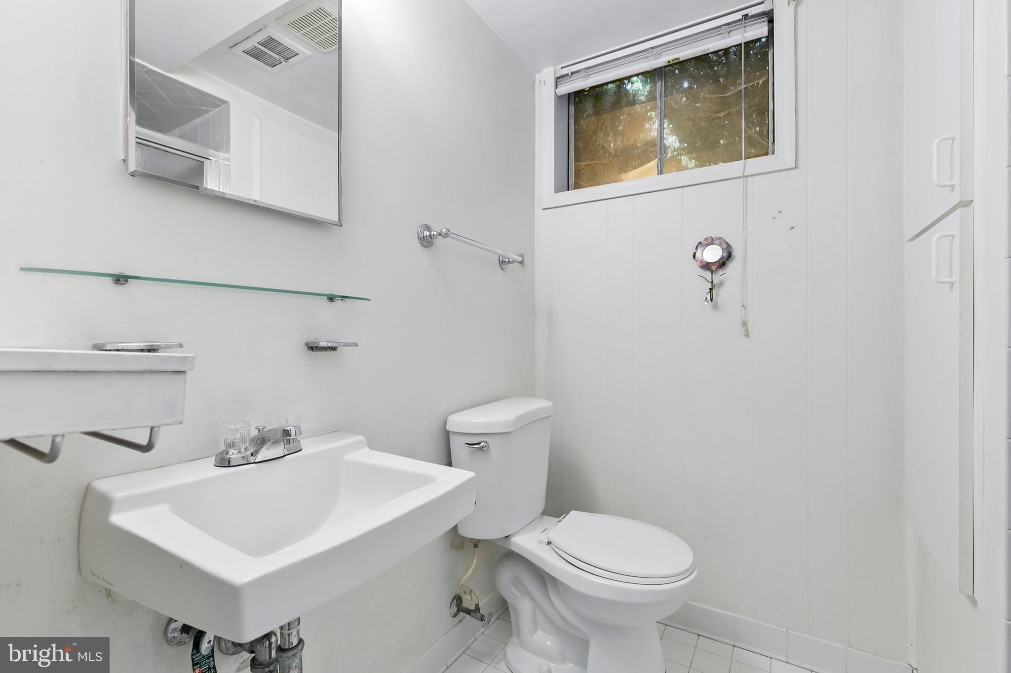 4 Locksley Court Silver Spring, MD 20904 - Photo 45 of 60 Gallery Image 45