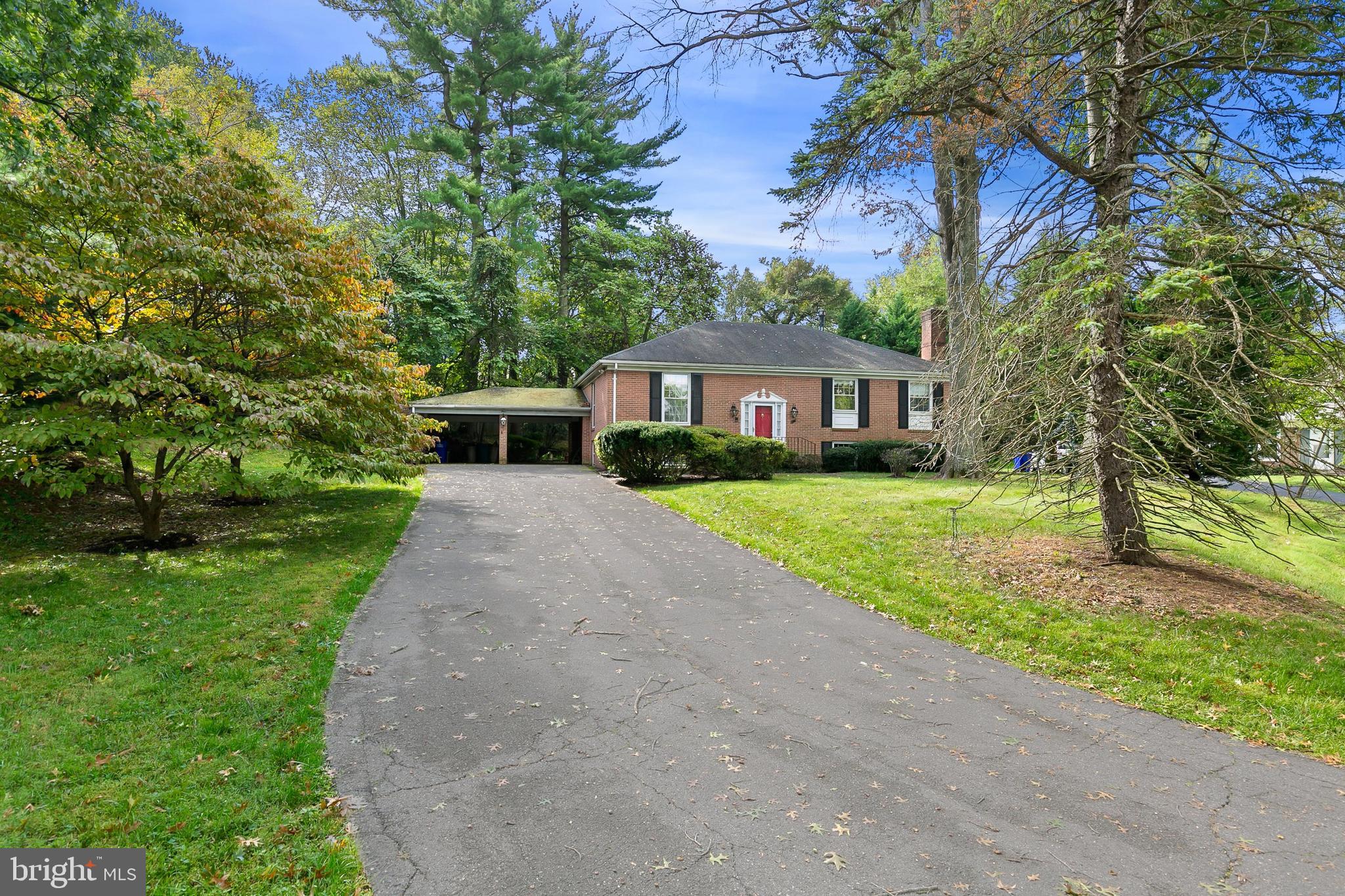 4 Locksley Court Silver Spring, MD 20904 - Photo 6 of 60 Gallery Image 6