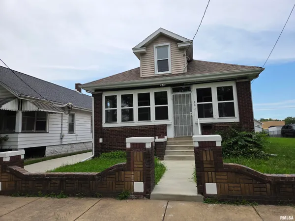 $79,900 | 2617 West Marquette Street, Peoria, IL 61605