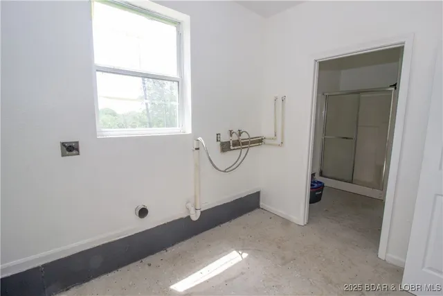 $130,000 | 12850 17th Highway, Crocker, MO 65452