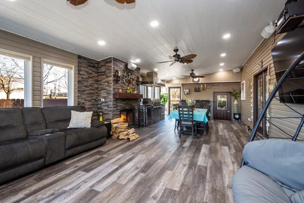 $540,000 | 10 Matts Road, Fox Lake, IL 60020