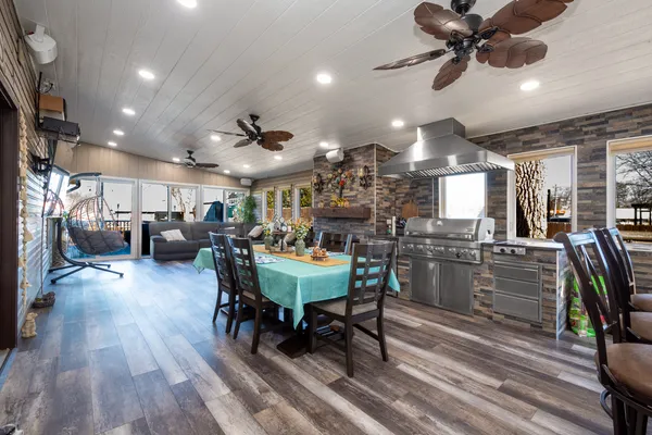 $540,000 | 10 Matts Road, Fox Lake, IL 60020