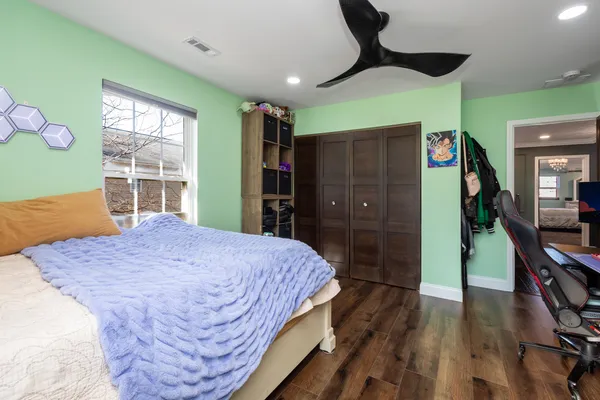 $540,000 | 10 Matts Road, Fox Lake, IL 60020