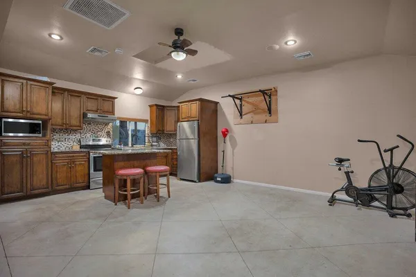 $5,500 | 52123 Avenida Diaz, La Quinta, CA 92253