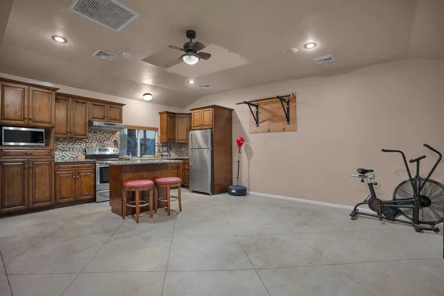 $4,500 | 52123 Avenida Diaz, La Quinta, CA 92253