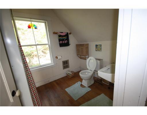 273 Harbor Road Swans Island, ME 04685 - Photo 8 of 10 Bathroom.