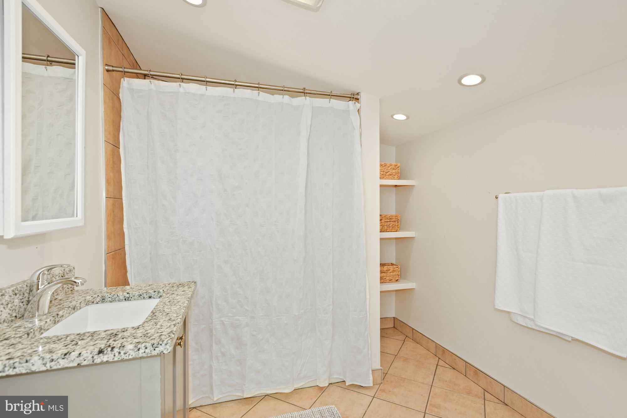 326 Walker Road Great Falls, VA 22066 - Photo 36 of 51
