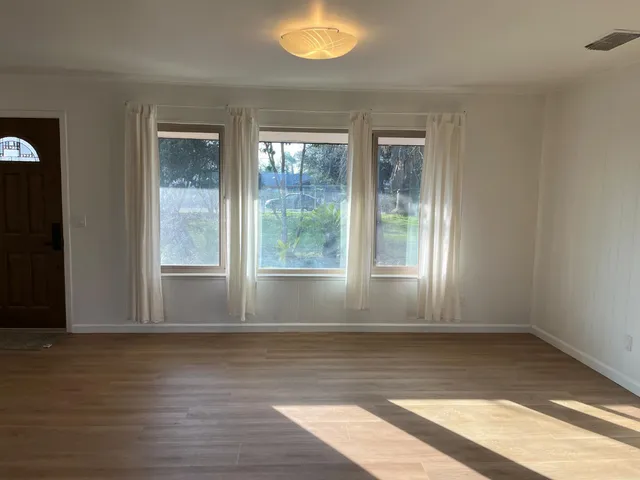 $499,000 | 1652 North Cornelia Avenue, Fresno, CA 93722