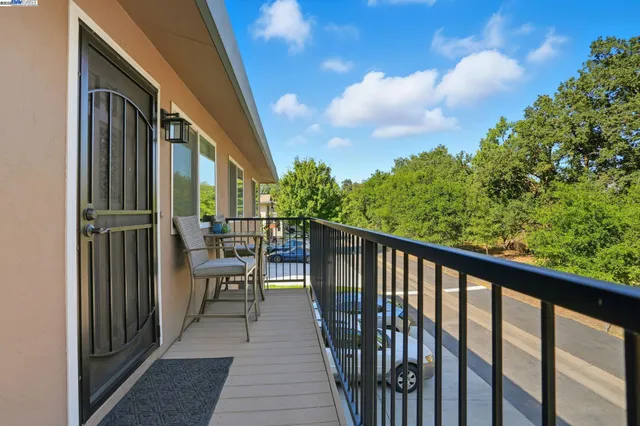 $550,000 | 2137 Arroyo Court, Unit 4, Pleasanton, CA 94588