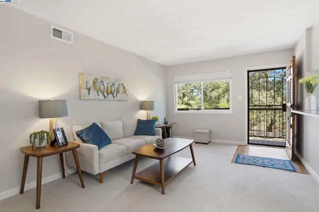 $550,000 | 2137 Arroyo Court, Unit 4, Pleasanton, CA 94588