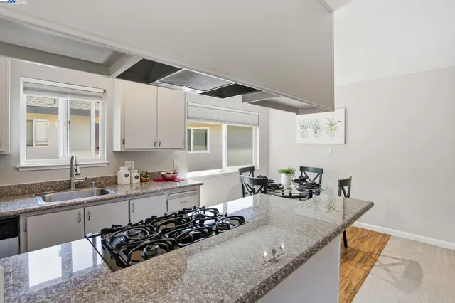 $550,000 | 2137 Arroyo Court, Unit 4, Pleasanton, CA 94588