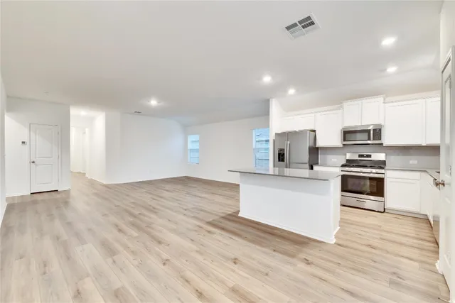 $1,800 | 113 River Rise Road, Kyle, TX 78640