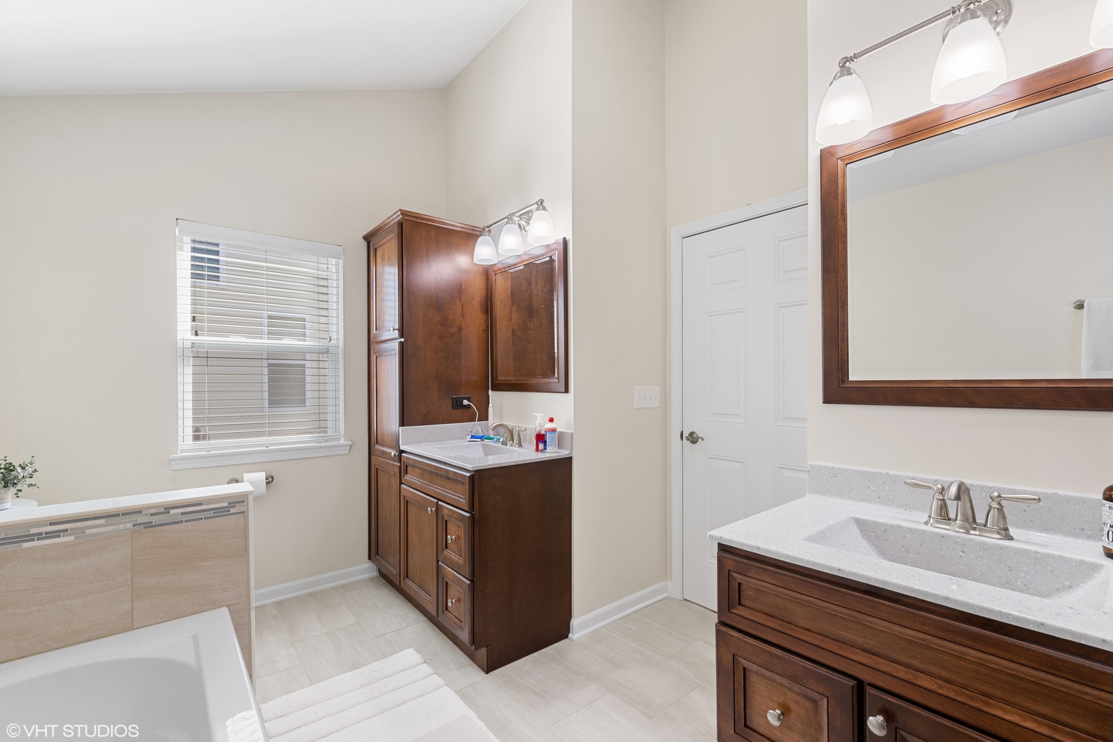 228 Wilkins Road Sycamore, IL 60178 - Photo 13 of 21