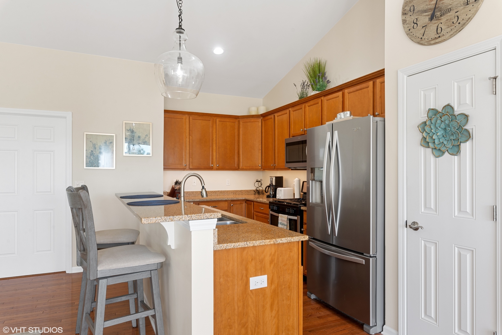 228 Wilkins Road Sycamore, IL 60178 - Photo 8 of 21