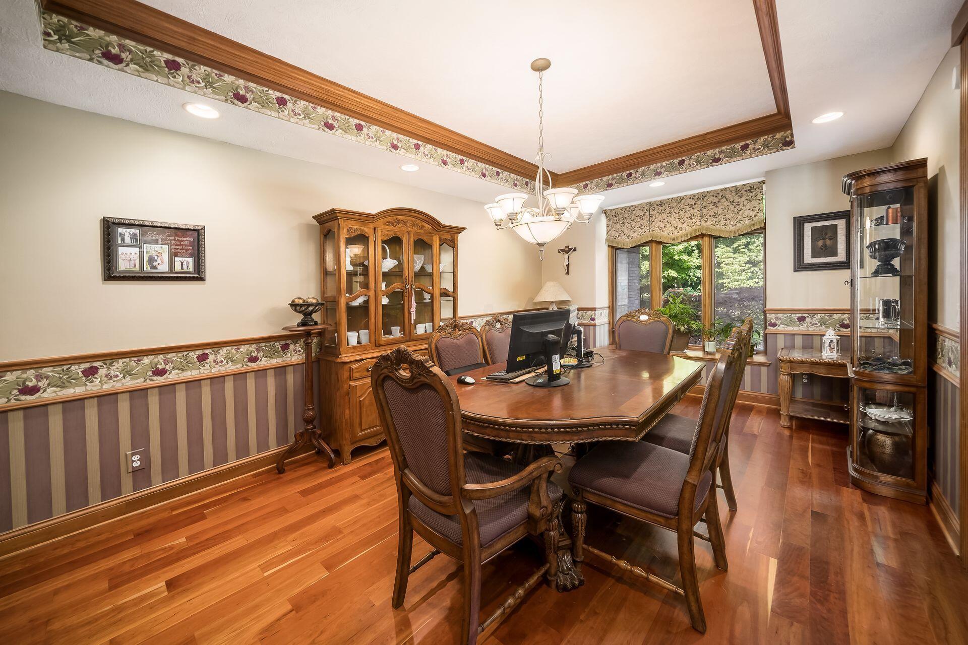 4411 Oakwood Road Springfield, OH 45502 - Photo 21 of 138 Dining room