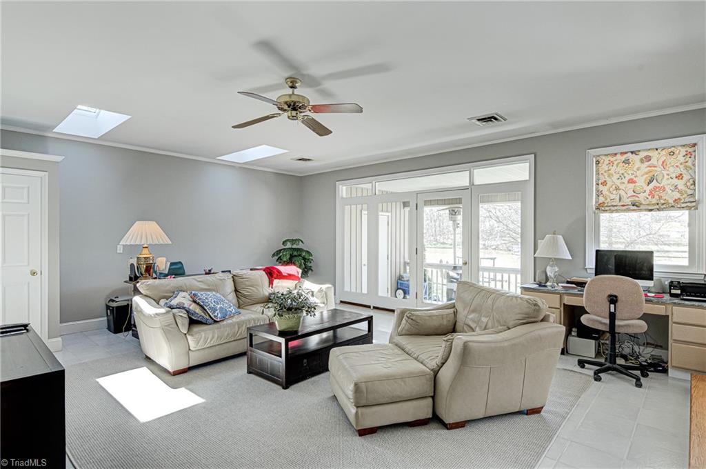 6923 Maynard Road Summerfield, NC 27358 - Photo 14 of 47