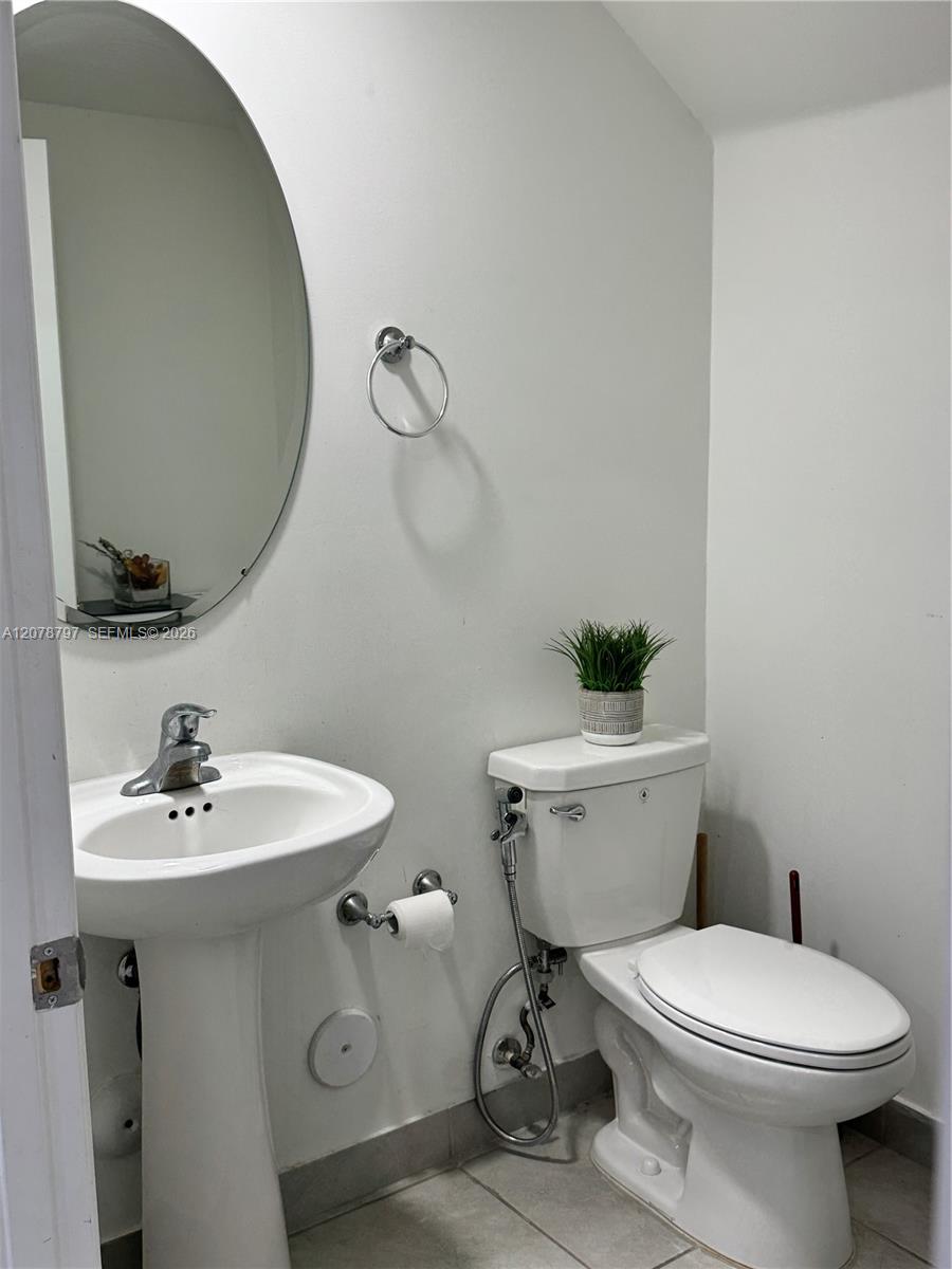 23461 Southwest 129th Place Homestead, FL 33032 - Photo 8 of 19 Gallery Image 8
