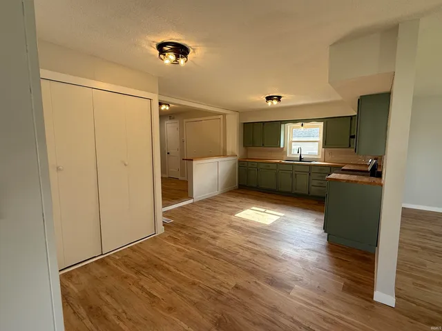 $194,000 | 1107 Lima Road, Kendallville, IN 46755