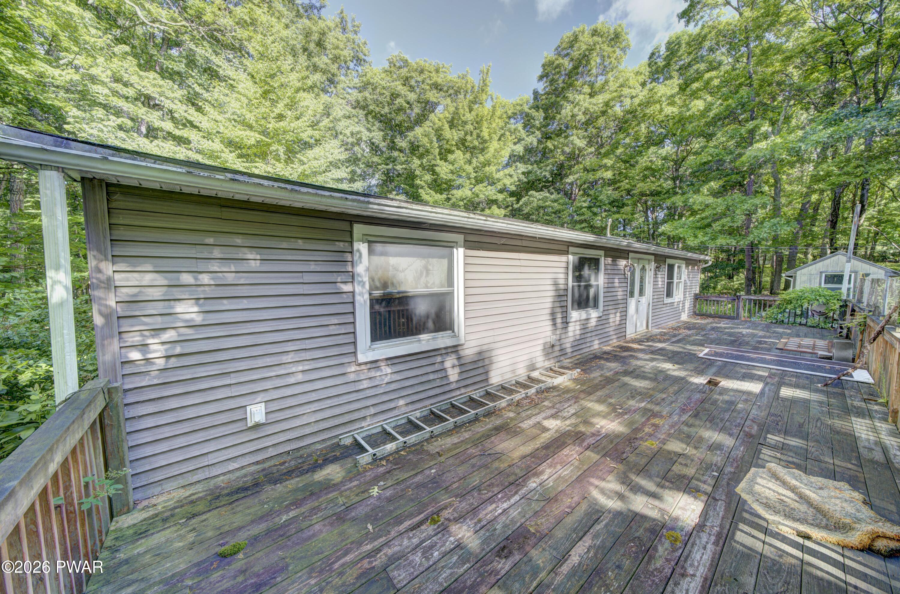 119 Galahad Road Greeley, PA 18425 - Photo 25 of 27