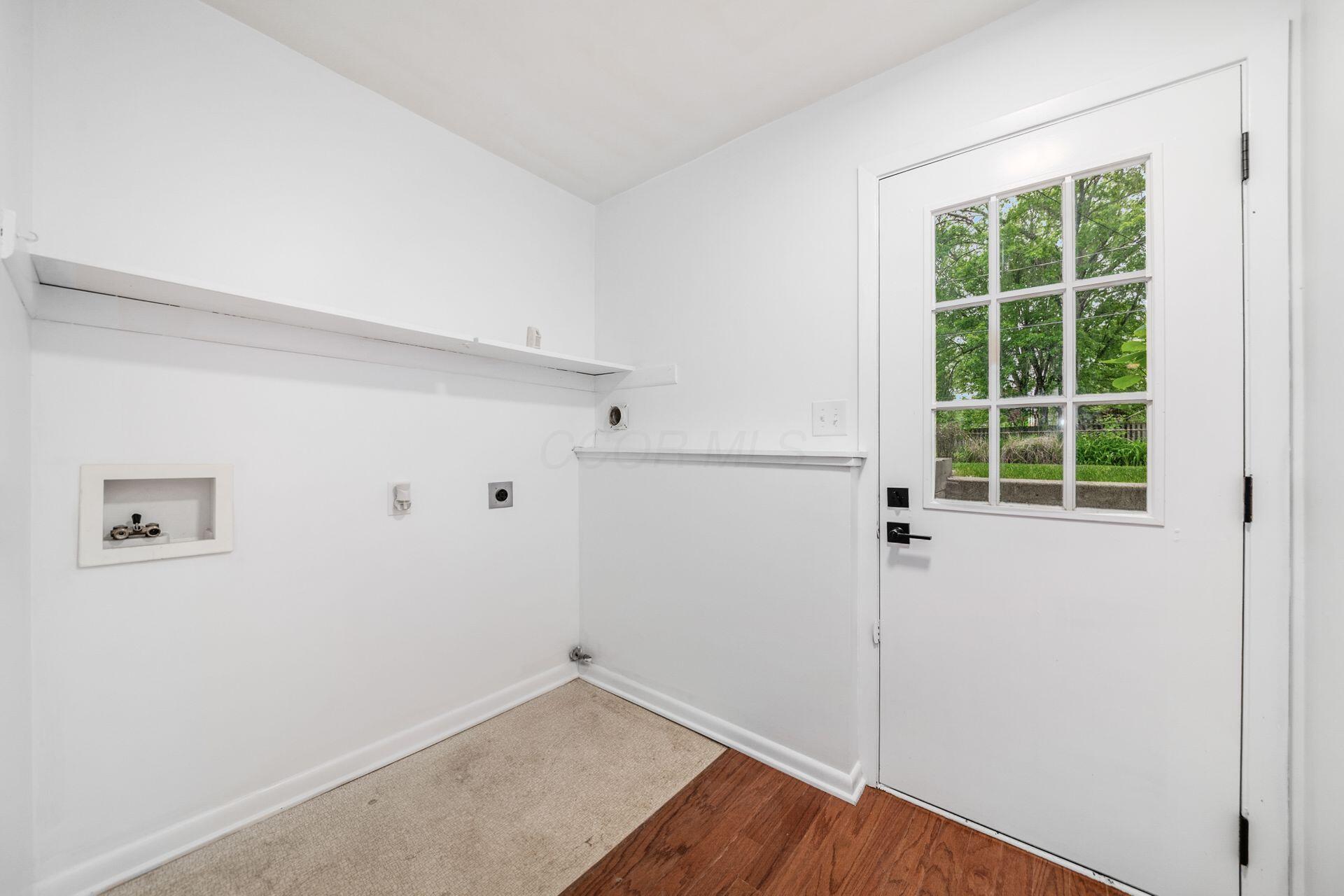 265 Storington Road Westerville, OH 43081 - Photo 26 of 39 Lower level Mud RM