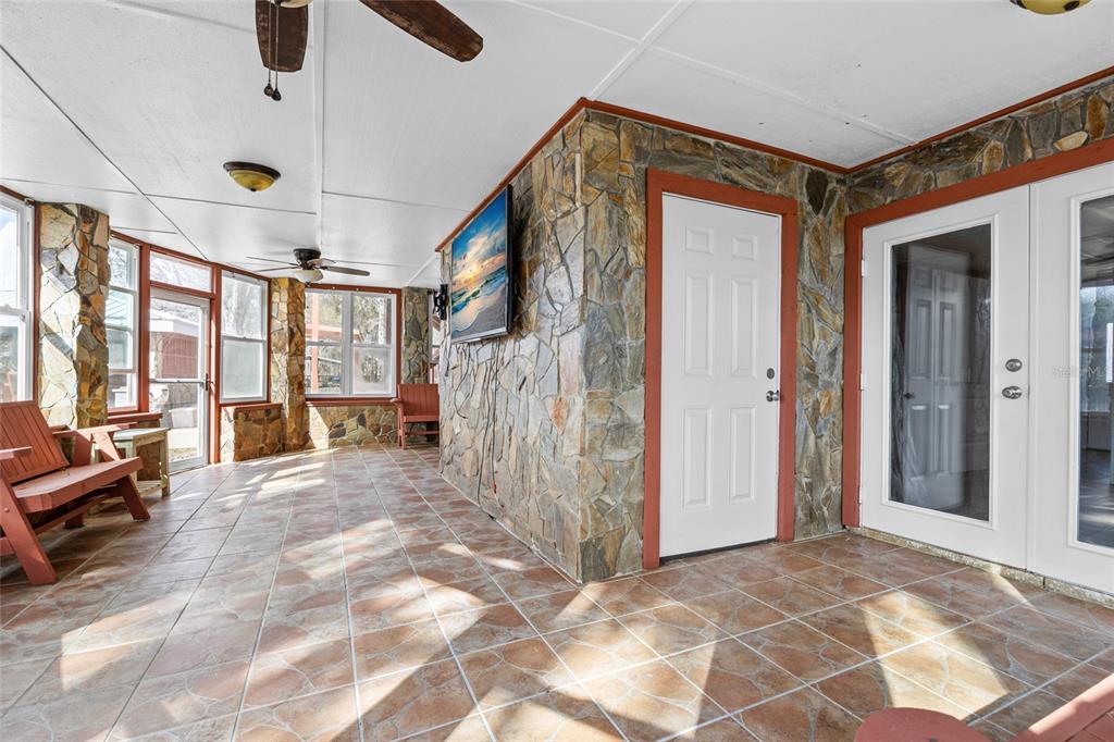 3130 Southwest 86th Way Bell, FL 32619 - Photo 26 of 52