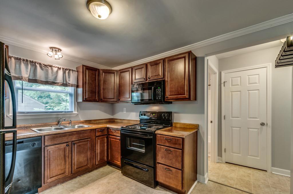 1713 Hanover Road Nashville, TN 37216 - Photo 9 of 17 Gallery Image 9