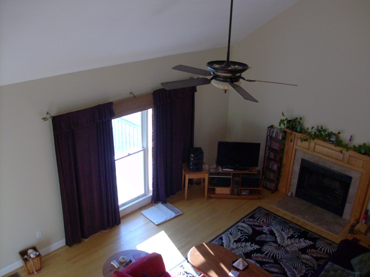 364 McIntosh Road Roanoke, VA 24019 - Photo 21 of 26 Balcony Overlooking Great Room