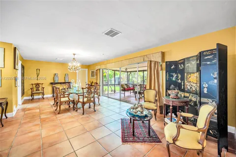 $1,150,000 | 8701 Southwest 87th Court, Miami, FL 33173